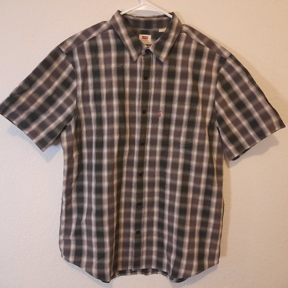 NWT Levi’s button up shirt Size L